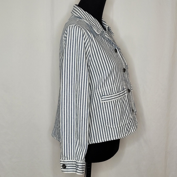 Madewell Shrunken (style name) Workwear Jacket in Poppy Stripe Denim - Size S - Picture 5 of 15